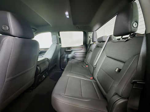 Used 2023 GMC Sierra 1500 Elevation image 27