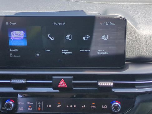 New 2026 Kia Sportage EX FWD image 17