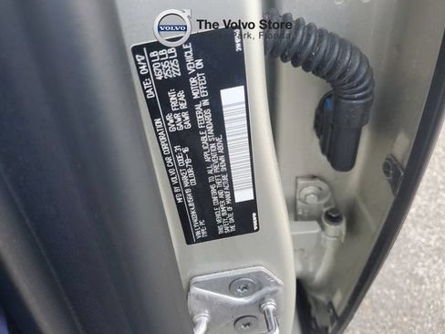 Used 2018 Volvo S60 T5 Inscription FWD image 28