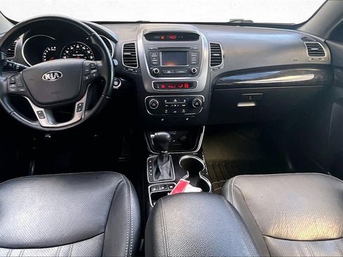 Used 2015 Kia Sorento EX image 8