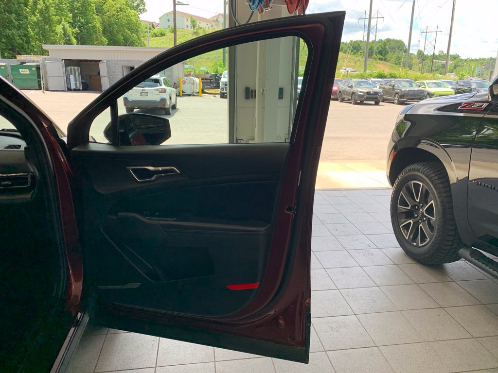 Used 2023 Kia Sportage X-Line AWD/4WD image 21