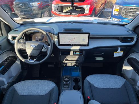 New 2026 Ford Maverick XLT w/ XLT Luxury Package image 13