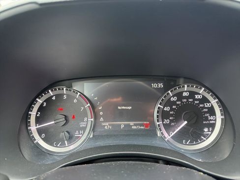 Used 2024 Toyota Highlander LE image 8