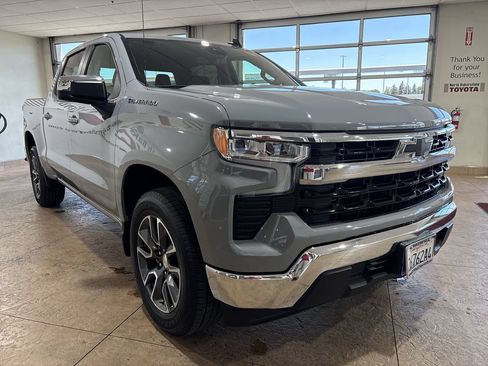Used 2024 Chevrolet Silverado 1500 LT w/ Protection Package RWD image 4