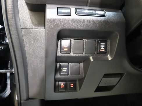 Used 2026 Nissan Frontier PRO-4X w/ Pro-4x Convenience Package AWD/4WD image 41