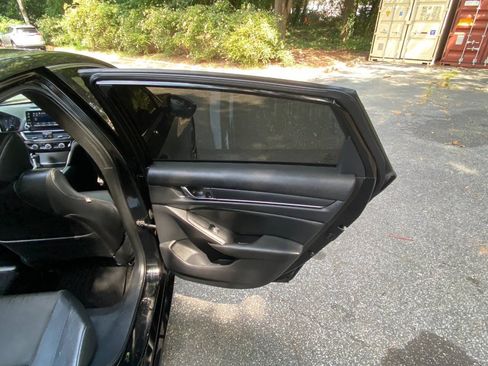 Used 2020 Honda Accord Sport image 37