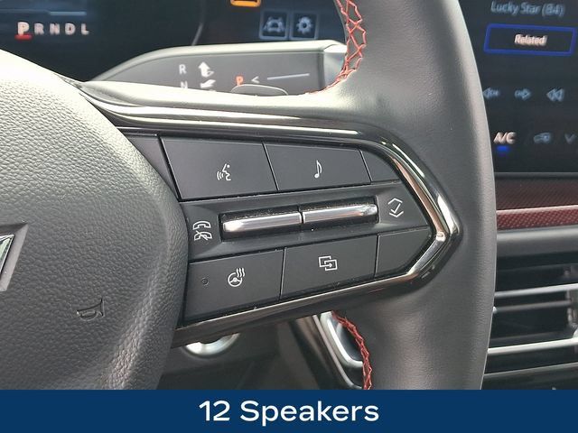 Used 2026 Chevrolet Traverse RS AWD/4WD image 8