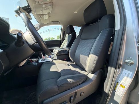 Used 2021 Toyota Tundra SR5 w/ Convenience Package AWD/4WD image 11