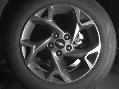 Used 2025 Chevrolet Trax LT image 14