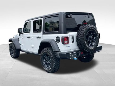 Used 2023 Jeep Wrangler Unlimited w/ Cold Weather Group AWD/4WD image 10