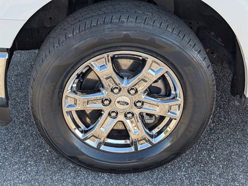 Used 2022 Ford F150 XLT w/ Equipment Group 302A High image 13