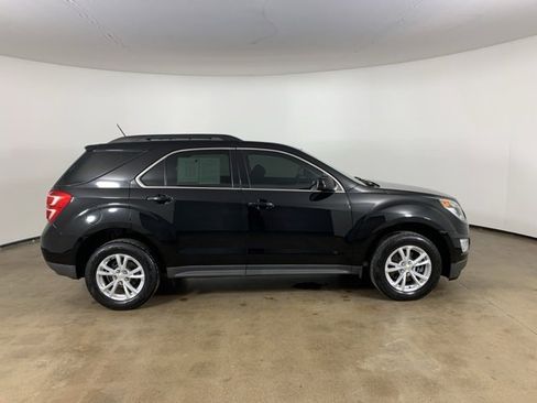 Used 2017 Chevrolet Equinox LT w/ Convenience Package image 7