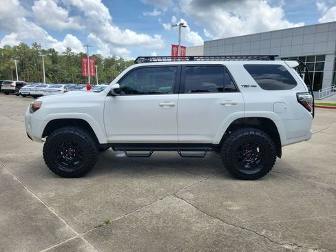 Used 2016 Toyota 4Runner TRD Pro AWD/4WD image 2