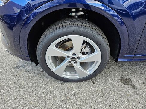 New 2025 Audi Q5 Premium Plus image 25