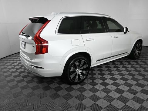 Used 2022 Volvo XC90 T6 Inscription w/ Lounge Package AWD/4WD image 26