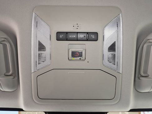 Certified 2023 Toyota RAV4 XLE FWD image 20