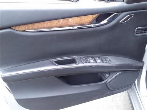 Used 2015 Maserati Quattroporte S Q4 image 13