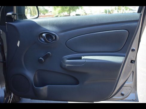 Used 2014 Nissan Versa S Plus FWD image 29