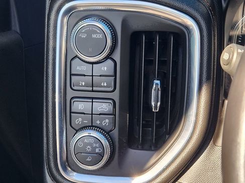 Used 2020 GMC Sierra 1500 AT4 w/ AT4 Premium Package image 22