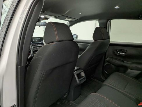 Used 2025 Honda HR-V Sport image 19