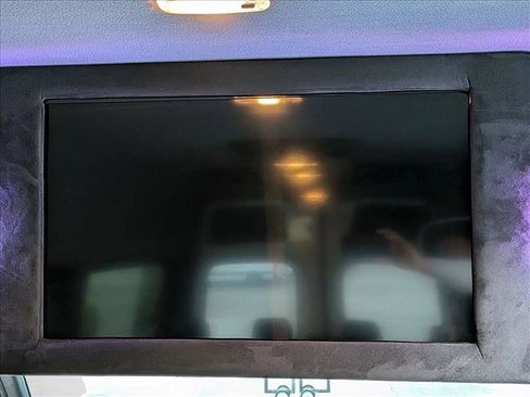 Used 2019 Mercedes-Benz Sprinter 2500 image 17