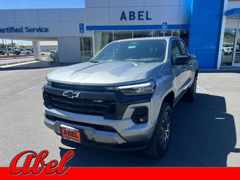 Used 2023 Chevrolet Colorado Z71 w/ Z71 Convenience Package 2 AWD/4WD image 1