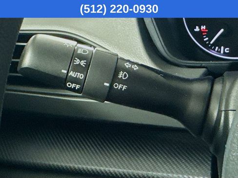 Used 2026 Subaru Crosstrek 2.0i Premium image 13