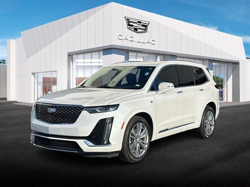 Certified 2024 Cadillac XT6 Premium Luxury image 1