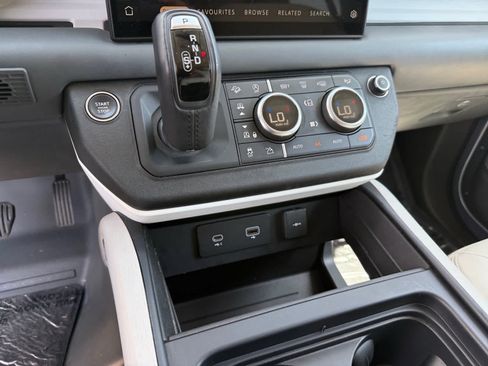 Used 2024 Land Rover Defender 130 S AWD/4WD image 20