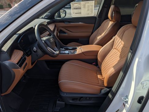 New 2026 INFINITI QX60 Autograph image 11