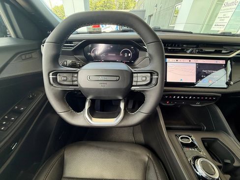 New 2026 Jeep Cherokee Overland AWD/4WD image 9