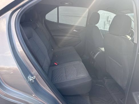 Used 2018 Chevrolet Equinox LT AWD/4WD image 20