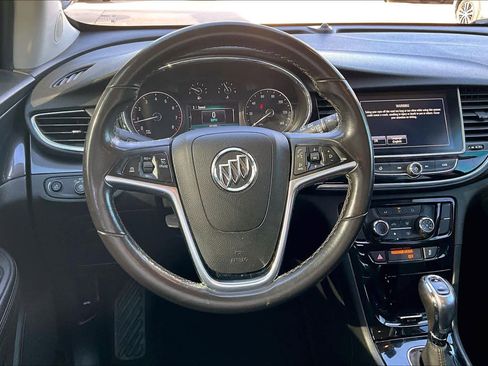 Used 2018 Buick Encore Preferred image 5