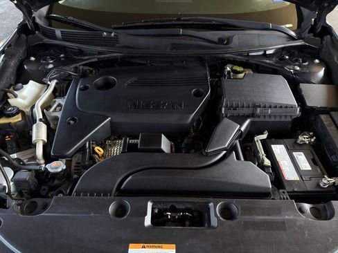 Used 2017 Nissan Altima 2.5 SL FWD image 50
