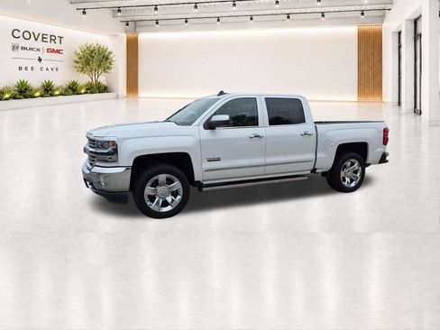 Used 2018 Chevrolet Silverado 1500 LTZ w/ Texas Edition RWD image 5