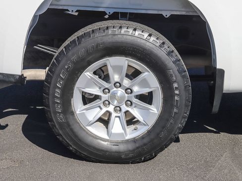 Used 2023 Chevrolet Silverado 1500 LT w/ Work Truck Package AWD/4WD image 12