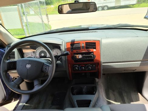 Used 2005 Dodge Dakota SLT RWD image 18