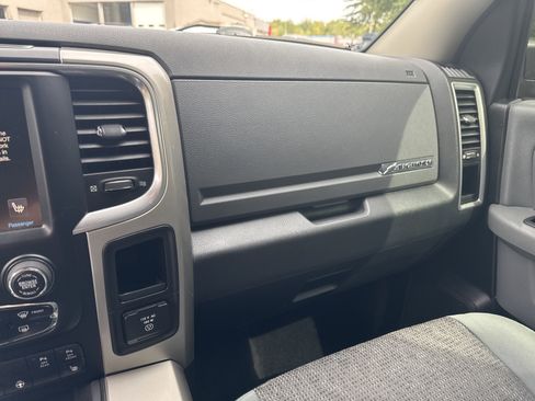 Certified 2016 RAM 1500 Big Horn image 17