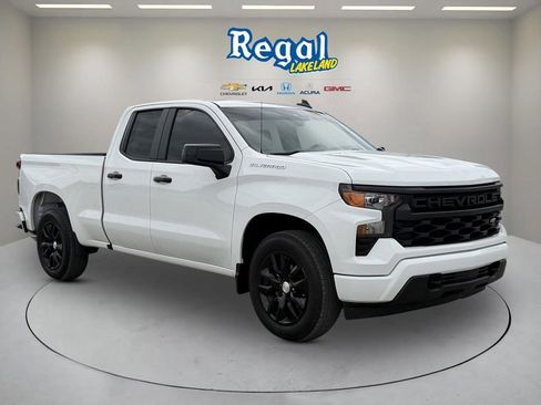 Used 2024 Chevrolet Silverado 1500 Custom RWD image 1
