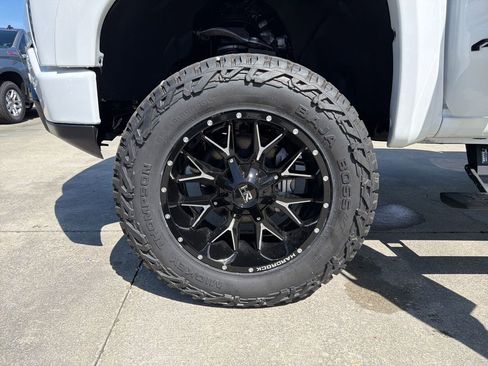 New 2026 GMC Sierra 1500 AT4 w/ Technology Package AWD/4WD image 27