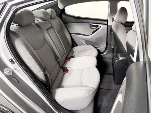 Used 2013 Hyundai Elantra GLS w/ Preferred Pkg FWD image 38