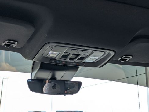 Certified 2023 Chevrolet Silverado 1500 ZR2 w/ Technology Package image 25