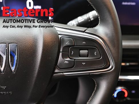 Used 2025 Buick Encore GX Preferred FWD image 16