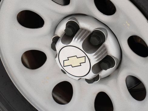 Used 2013 Chevrolet Express 1500 image 67