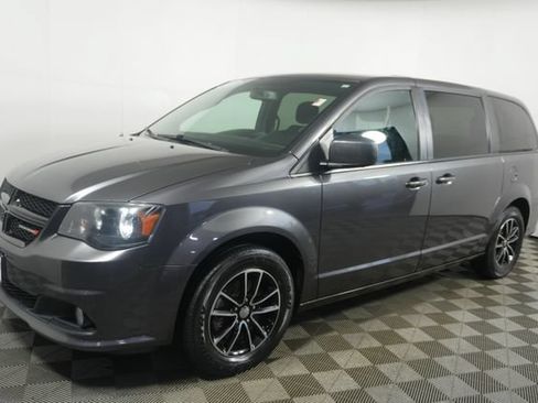 Used 2018 Dodge Grand Caravan SE FWD image 7