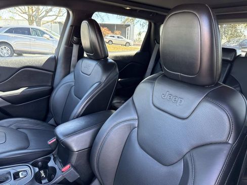 Used 2021 Jeep Cherokee High Altitude image 21