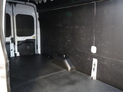 Used 2025 Ford Transit 250 148 High Roof Extended w/ Load Area Protection Package RWD image 29