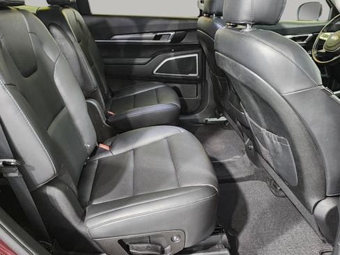 Used 2021 Kia Telluride S image 26