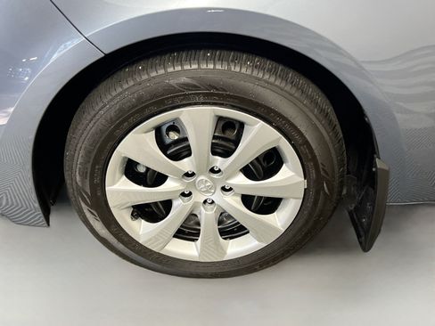 Used 2026 Toyota Corolla LE FWD image 14