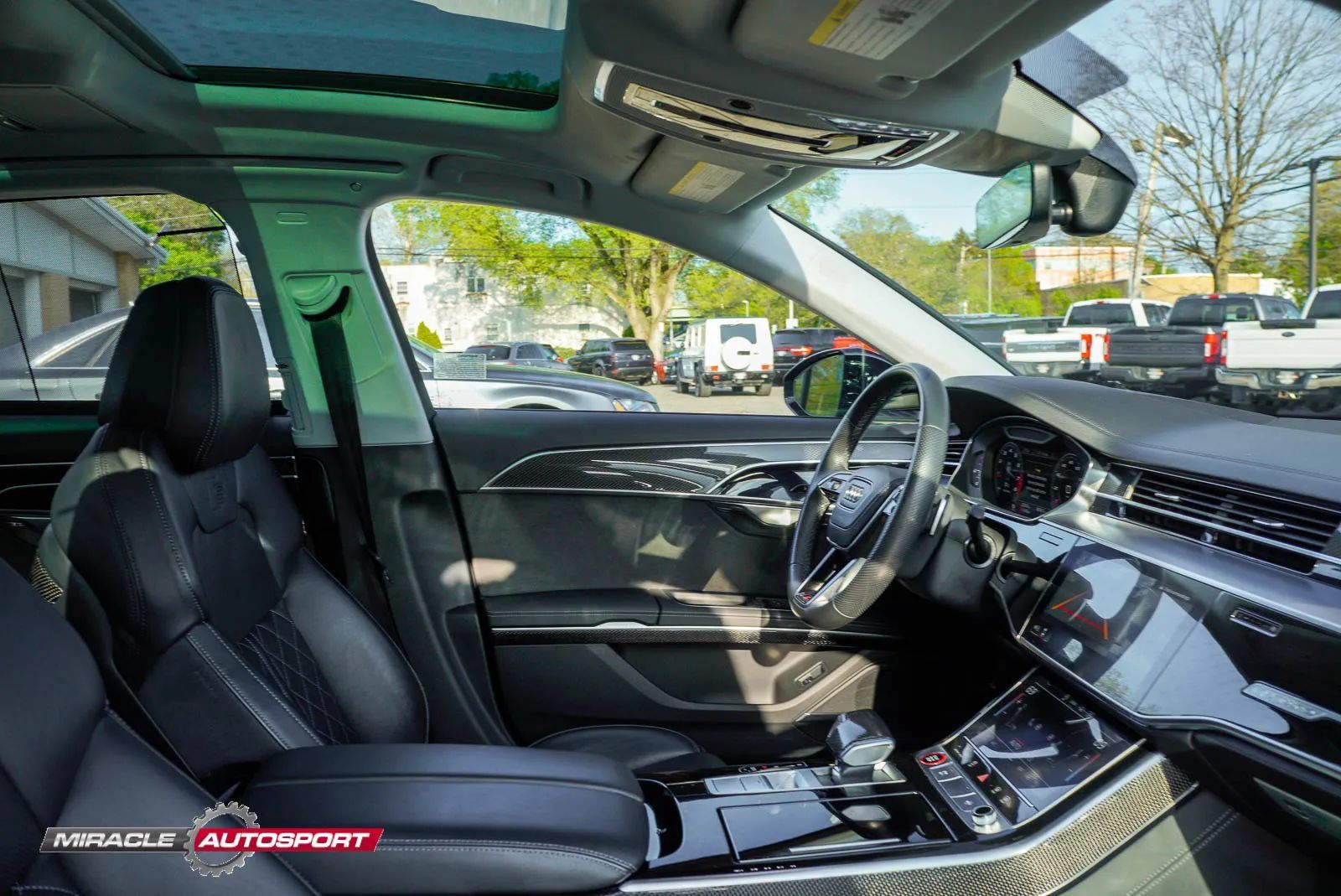 Used 2022 Audi S8 w/ S8 Executive Package AWD/4WD image 33